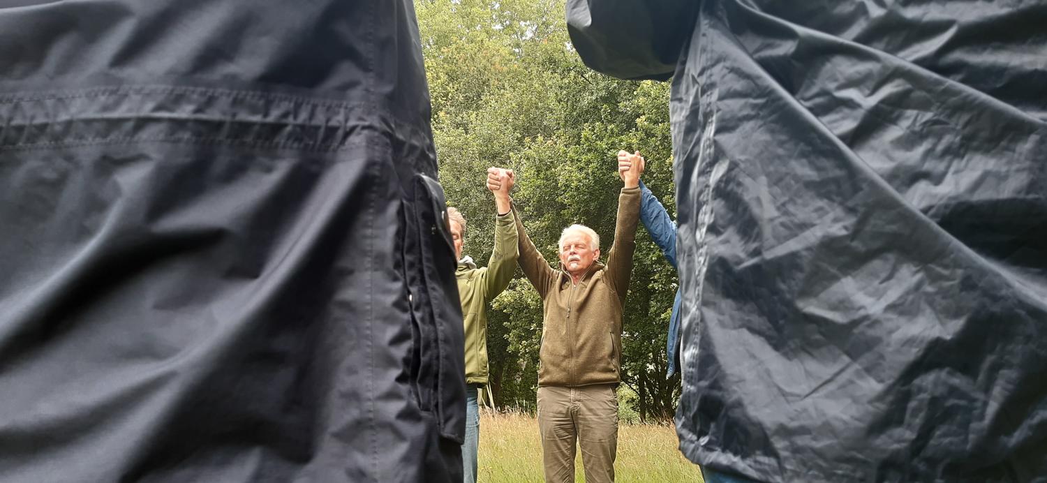 Mannentraining mannen in t wild vuur